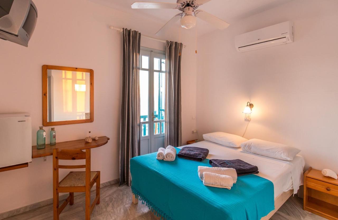 לינה וארוחת בוקר Mykonos Town Pension Marias מראה חיצוני תמונה