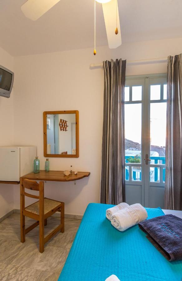 לינה וארוחת בוקר Mykonos Town Pension Marias מראה חיצוני תמונה