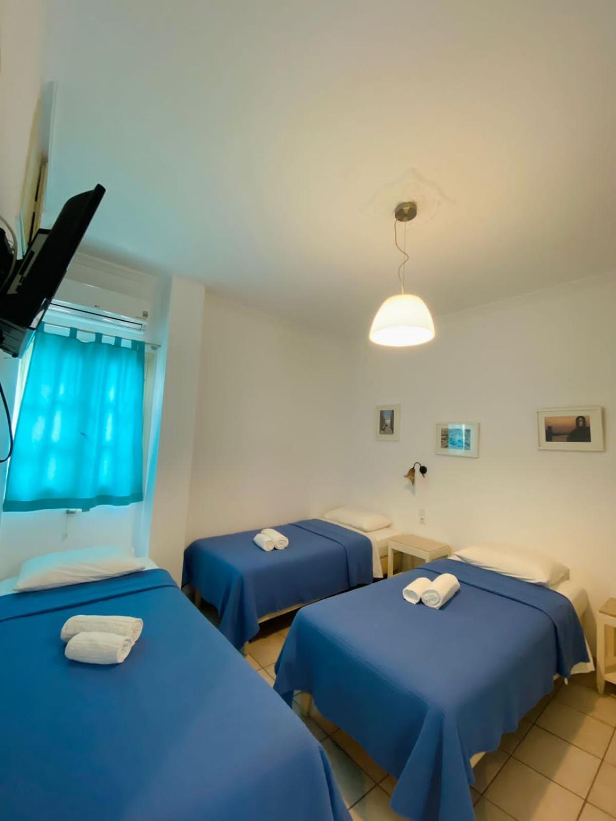לינה וארוחת בוקר Mykonos Town Pension Marias מראה חיצוני תמונה